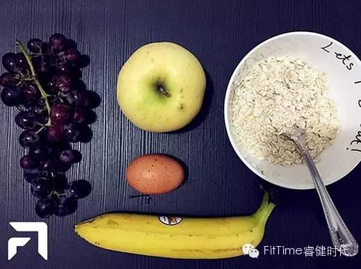 FT健康食谱丨低脂水果燕麦饼，把健身食物明星融合在一起